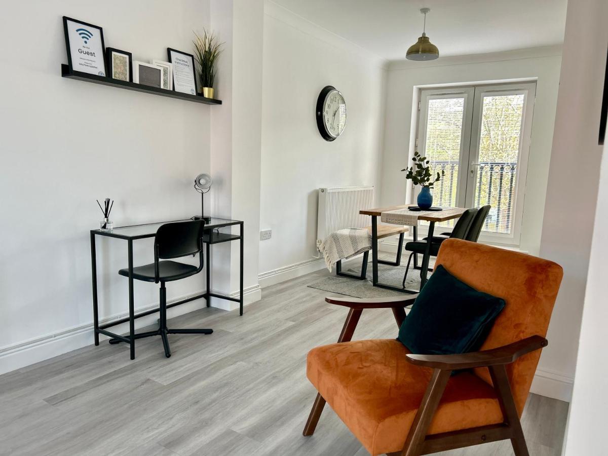 מרקט הרבורו The Town House, Whole House Suitable For Contractors And Families מראה חיצוני תמונה