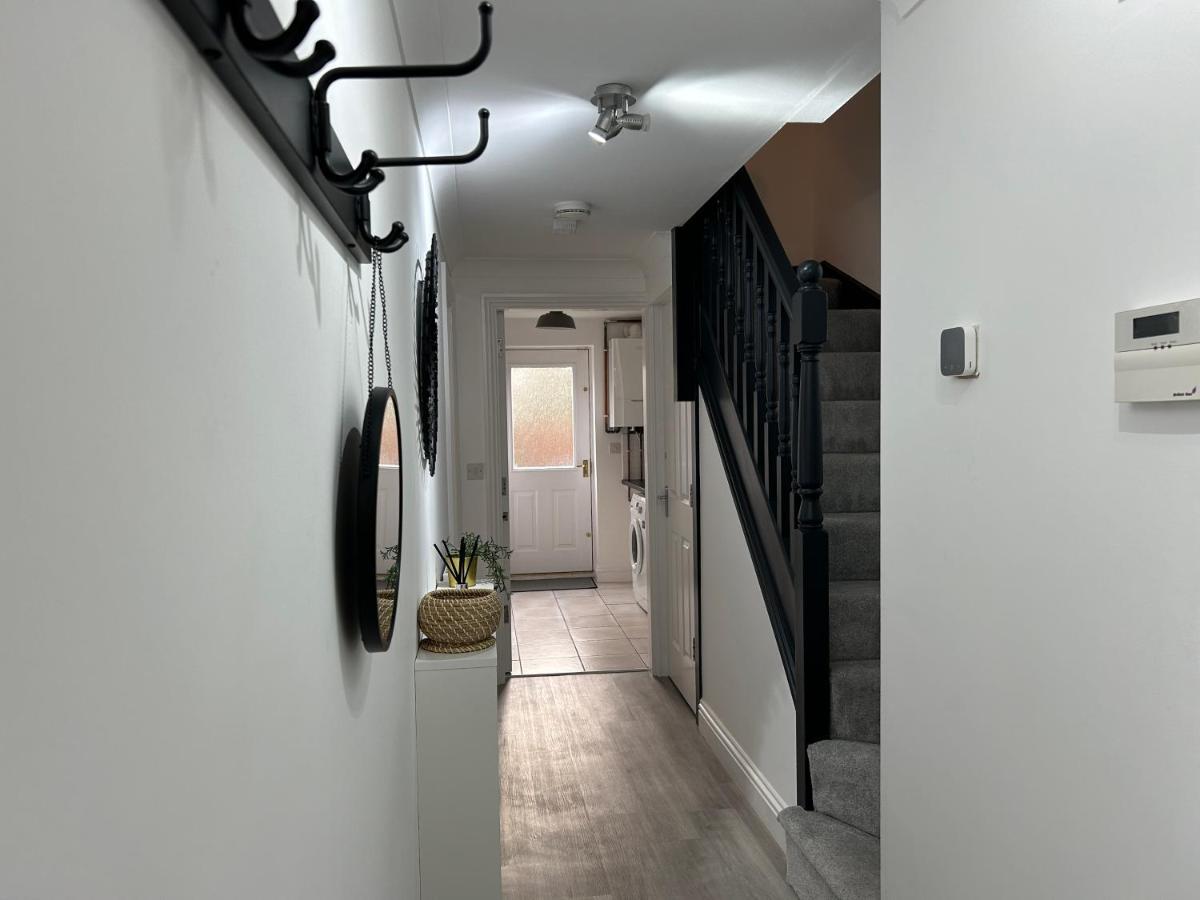 מרקט הרבורו The Town House, Whole House Suitable For Contractors And Families מראה חיצוני תמונה