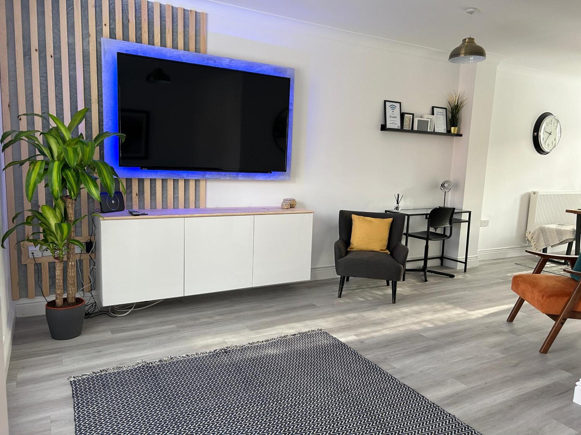 מרקט הרבורו The Town House, Whole House Suitable For Contractors And Families מראה חיצוני תמונה
